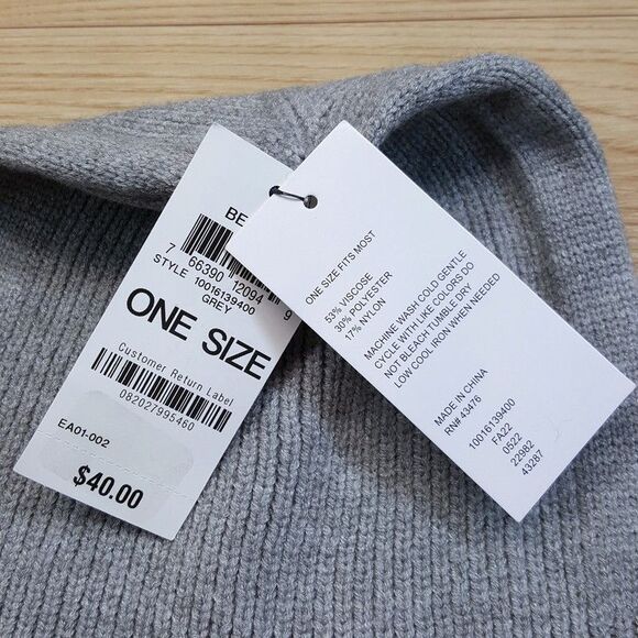 ALFANI Mens Beanie Hat Light Gray Stretch Knit Winter Casual $40 - Picture 2 of 3